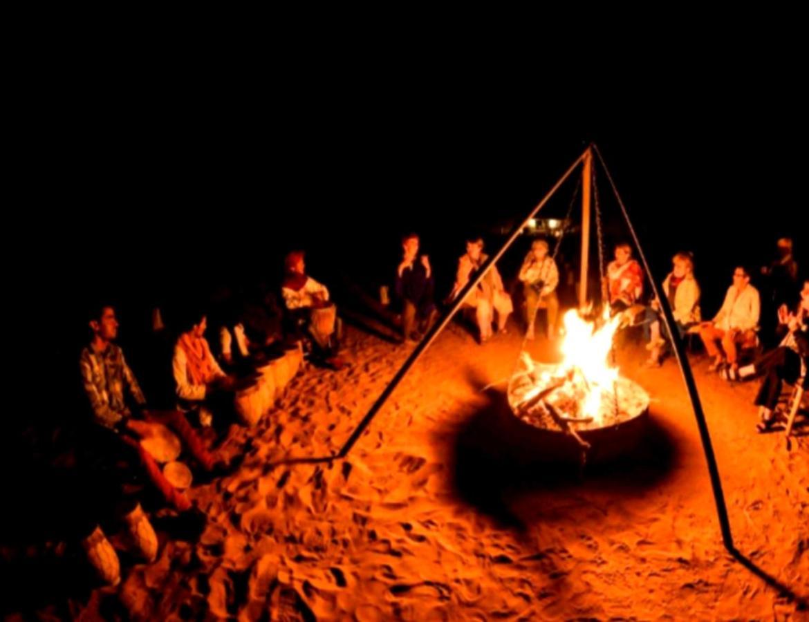 Desert Berber Camp Merzouga Buitenkant foto