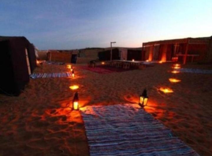 Desert Berber Camp Merzouga Buitenkant foto